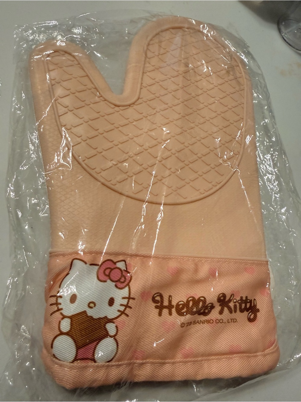 Hello Kitty Peach/Pink Kids Oven Mitt